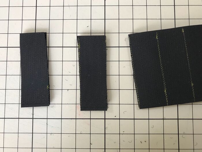 面ファスナーをカット!