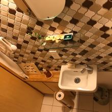 奥行き10cmの壁の凹みを有効利用