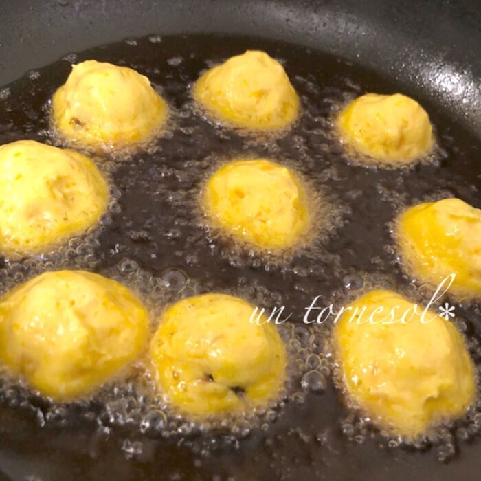 ④熱いうちにグラニュー糖をまぶして!