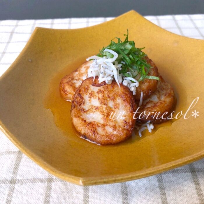 【カルシウムたっぷり】骨粗しょう症予防に!しらすと梅のしんじょ揚げ