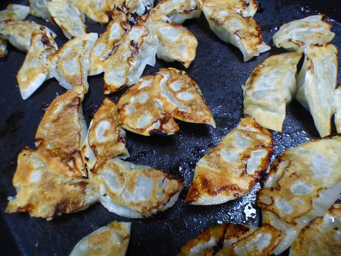 【業務スーパー】パリッ旨い☆失敗知らずの餃子の皮55円!