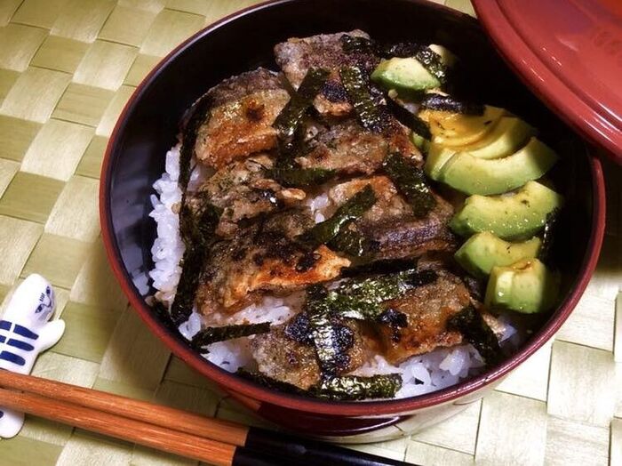 うな重にも負けない美味しさ!旬だから最高!秋刀魚丼