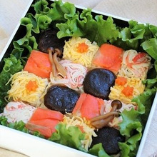 牛乳パックで簡単!秋色モザイク寿司