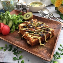 フライパンひとつで!お好み焼き風ホットサンド