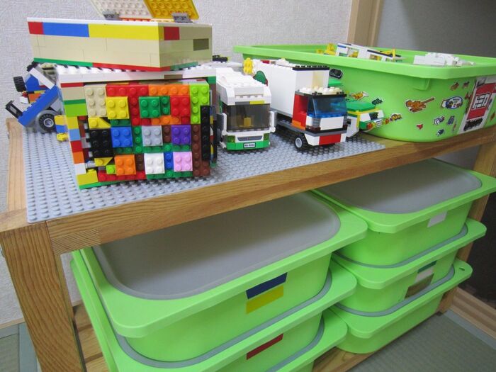 レゴブロック収納。小学３年男子。現在のレゴ収納。