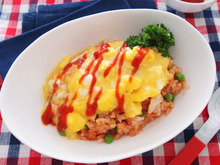 簡単!肉×パックごはんレシピ「レンジでふわとろオムライス」