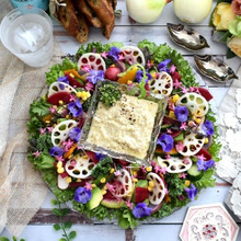 パーティーにもお勧め!スマイルボール(タマネギ)の食べるドレッシングお花畑サラダ