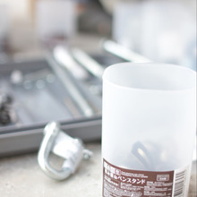 100均のppボックス、合わせづかいで細かいボルトもスッキリ収納!