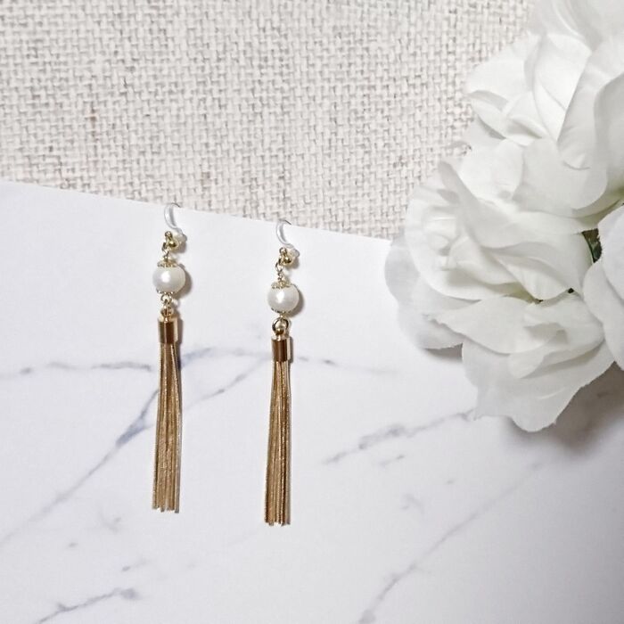 セリアのパーツで簡単ノンホールピアス