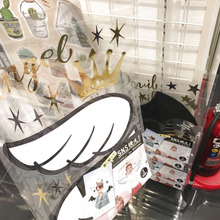 フォトスポットを自宅で!フォトウォールステッカー