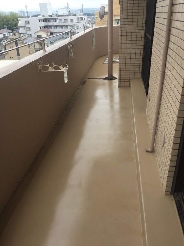 家事リストでしっかり管理!放置しやすいべランダ掃除や屋上掃除のコツ