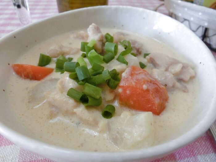 糖質制限できるんです!! 大豆粉ホワイトソースで鶏と大根のシチュー