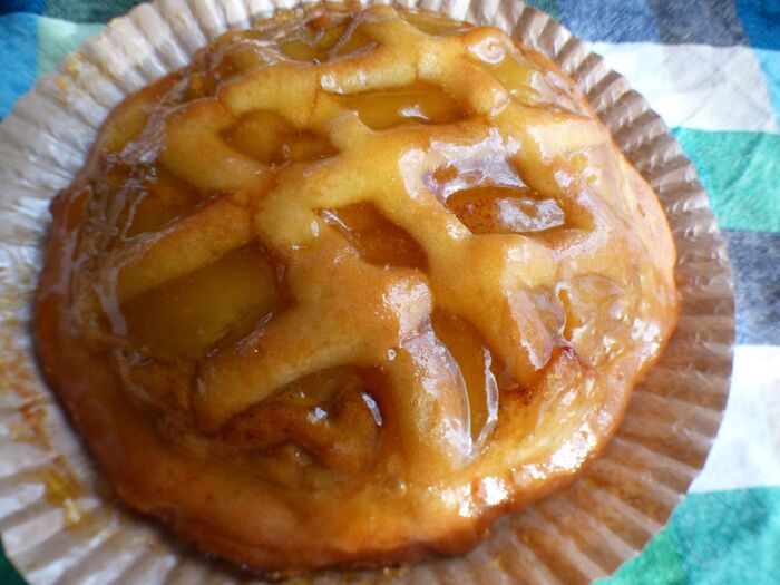 【らぽっぽ】おいもさんのお店♡焼きたてポテトアップルパイ