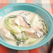 美肌役立つ!栄養たっぷり【鮭とチンゲン菜のクリーム煮】