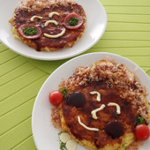 コナモン祭り!「お絵描きお好み焼(ママの顔、僕の顔)」