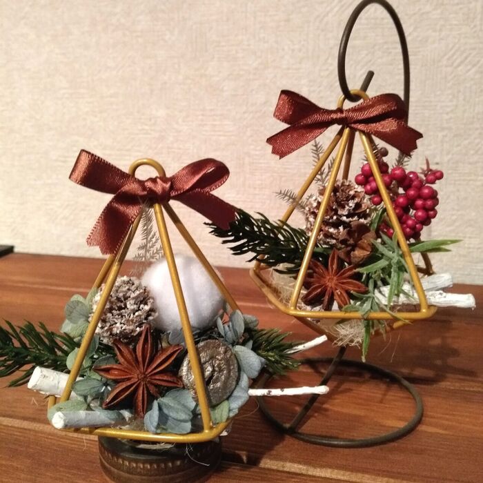 100均とフェイクで乗せるだけ簡単♡!ミニXmasツリー風アレンジ☆