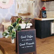 フェイクグリーンを挟むだけ?ディスプレイ