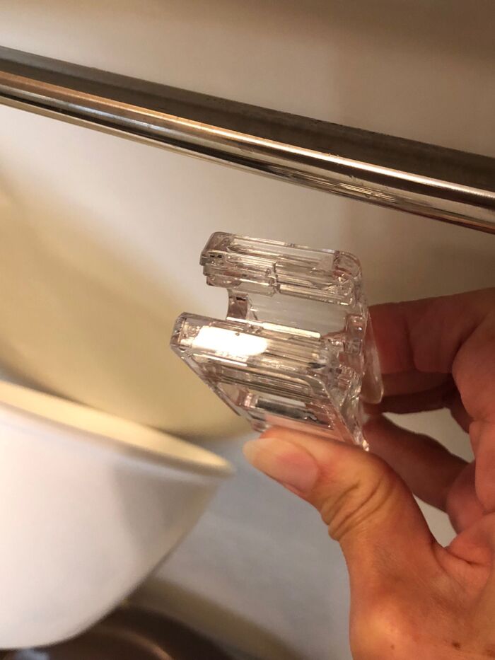 続いて挟む部分を上下逆にする