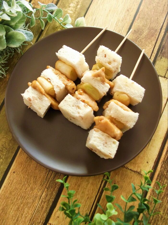 進化系サンドイッチ!まるで焼き鳥♪ねぎま串サンドイッチ