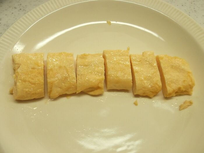 だし巻きは6等分