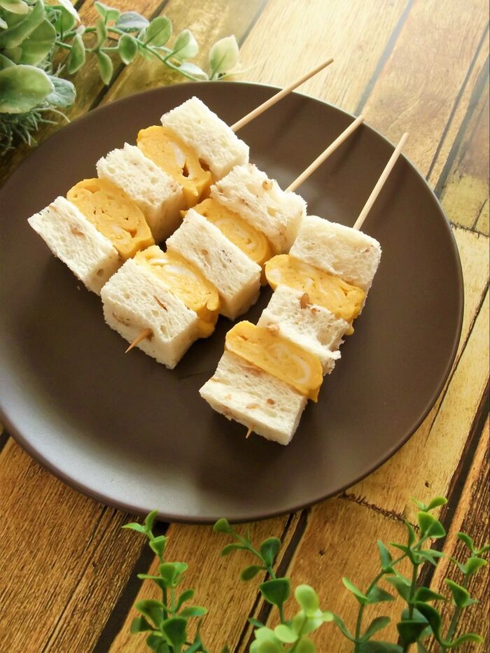 進化系サンドイッチ!どんどん刺すだけ♪ だし巻き串サンドイッチ