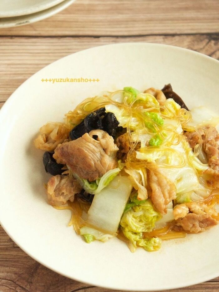 ご飯が進んじゃう♪ 白菜と豚肉の中華風春雨炒め