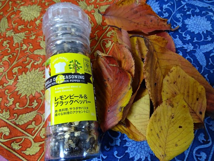 表記無いけど・・・・岩塩も入ってます!!