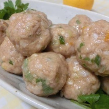 茹でてぷるつる♪ 柚子とねぎ味噌の水晶肉団子