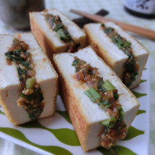 はさんで焼くだけ☆ 厚揚げのねぎ味噌サンド焼き