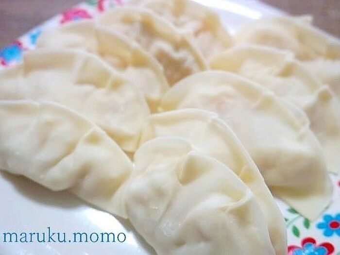 3.包むと普通の餃子!