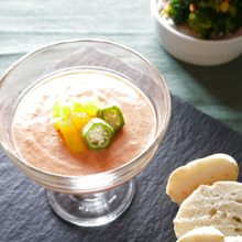 想像と違う味にやみつき♡隠し味が決めて!パプリカディップ