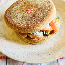 みかんとクリームチーズのマフィンサンド