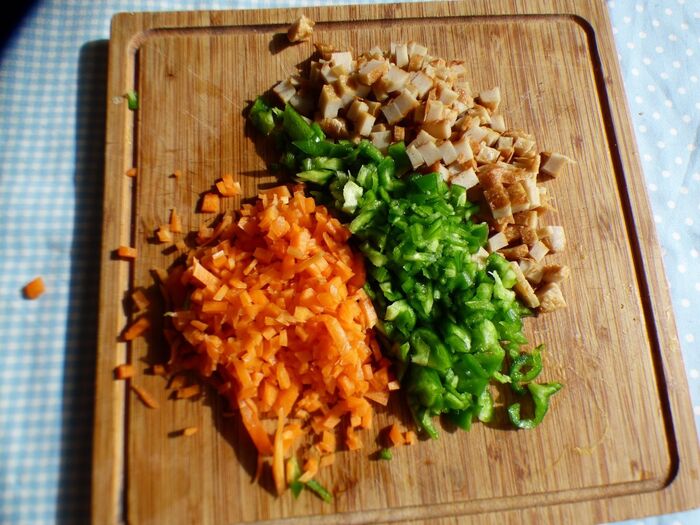 本日のチャーハンは、じゃこ天チャーハン!!