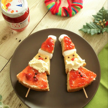 市販品でらくらくクリスマス!バウムサンタ 串ケーキ