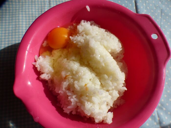ポイントは、ご飯に卵をまとわせる!!