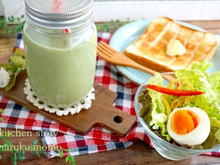 小松菜とハニーアップルの豆乳スムージー&1番美味しいトーストの食べ方