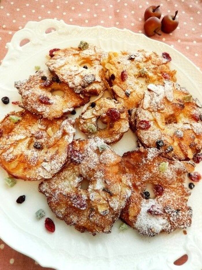 リンゴのアーモンドドーナッツ