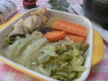 15分コトコト煮るだけ☆ 美味しすぎる白菜とベーコンのポトフ