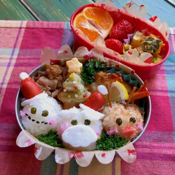 クリスマストリオと冷え性予防♪❤娘ちゃん弁当❤【過去レシピ引用】『鶏ももハニージンジャーシナモン煮』