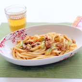 ささっとできる!「アンチョビ風?!ツナとキャベツのうどん」