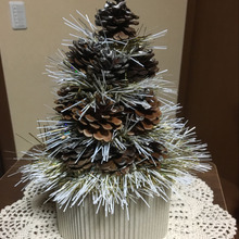 買うのは100均材料1つだけ“キラキラクリスマスツリー”