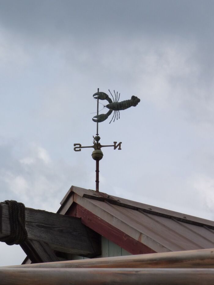 こちらは、ロブスターの風見鶏です。
