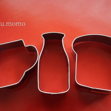 ダイソーの『カフェ風クッキー型』と便利な『クッキースタンプ』