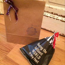 100均の毛糸と紙袋で簡単クリスマス?ラッピング