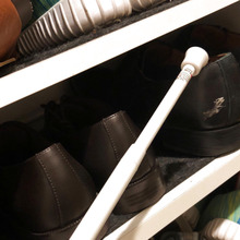 つっぱり棒1本だけ!革靴収納の「あとちょっと、、」を解消。