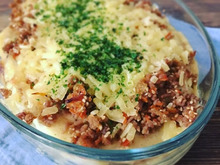 作り置きのそぼろで簡単♪♪じゃがいもグラタン【 豆乳ホワイトソース 】