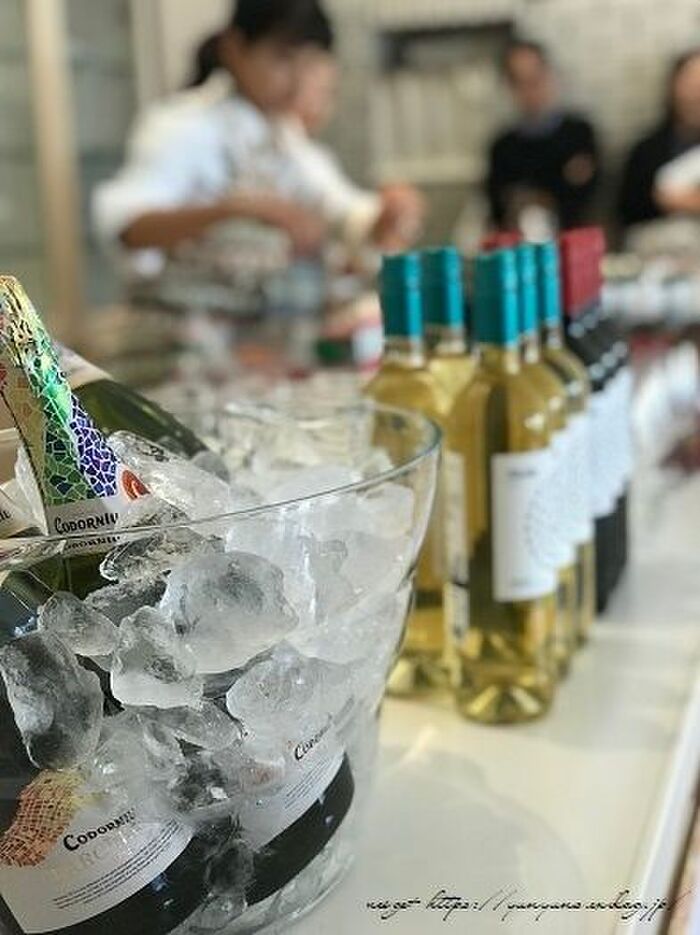 シャンパンは頂く前にしっかり冷やすのがお勧め♪