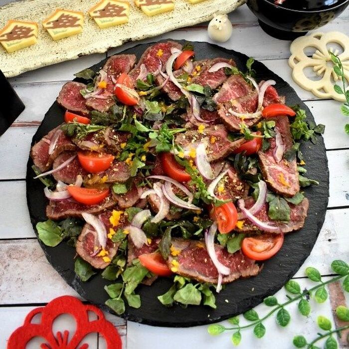 ごちそうな一品!ゆず香る牛肉のたたき