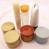 どうしていますか?いつの間にやら増える化粧品サンプル