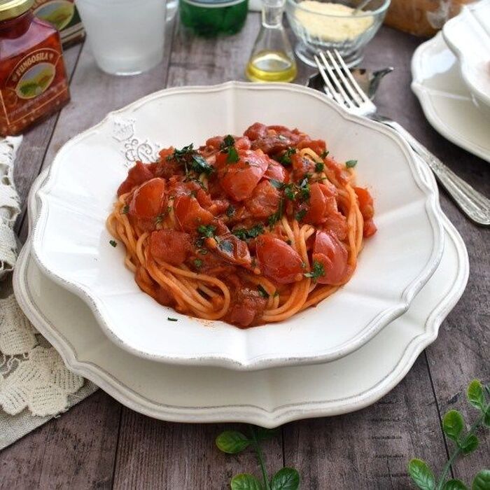 3種のトマトでピリッと辛いトマトスパゲッティ